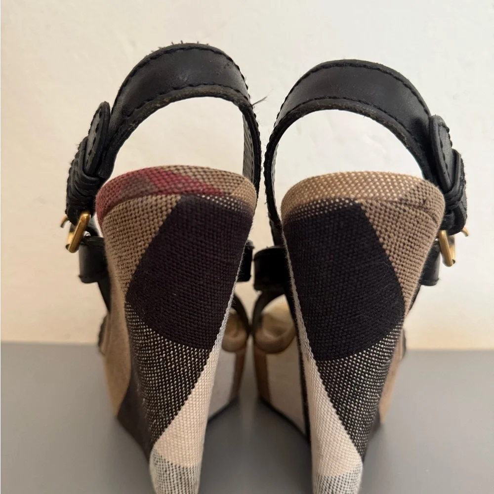 Burberry Black and Tan Plaid Wedge Sandals - Picture 4 of 5